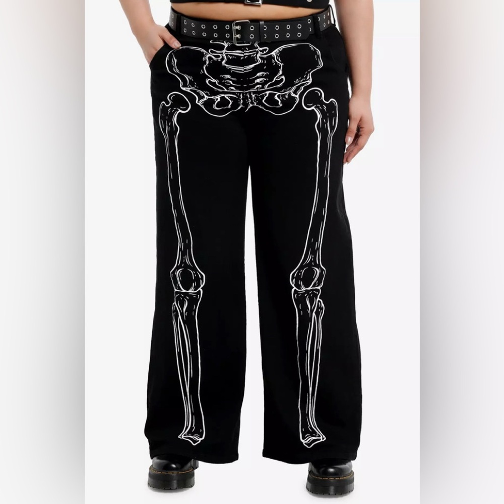 Hot Topic Black Skeleton Print Pants